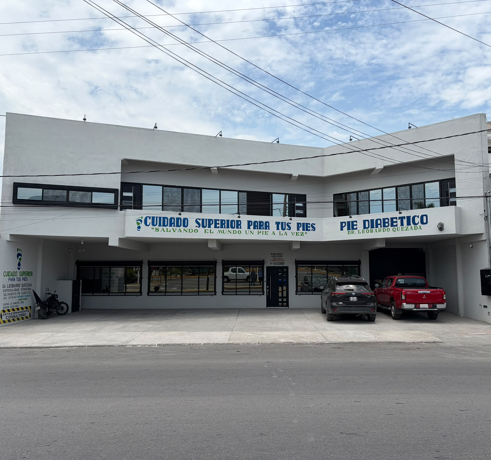 Fachada del consultorio Cuidado Superior para tus pies